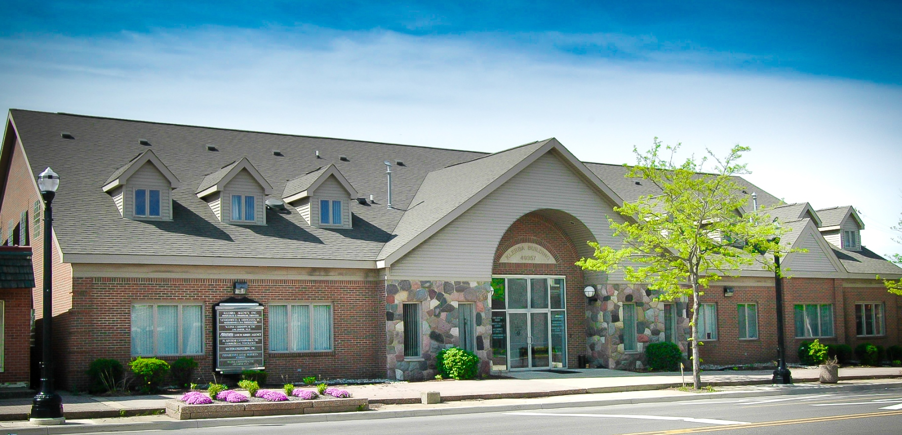 Brandon Gadbury (closed permanently) - Warren, MI